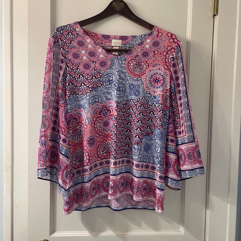 Chico's Tile Print Kimono-Sleeve Blouse Size 1 Medium V neck and bell sleeves - Picture 2 of 7